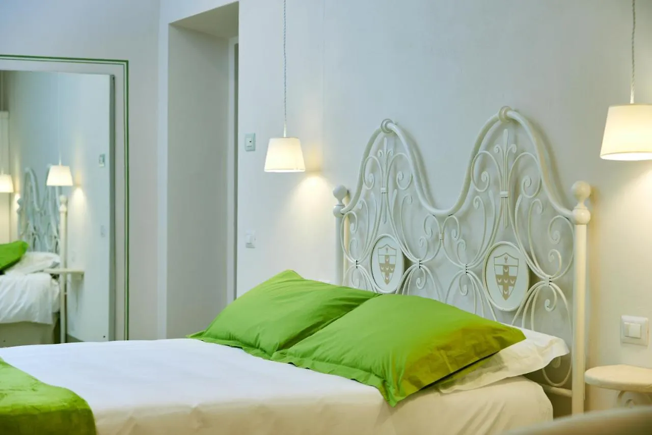 Palazzo Pio III - Residenza D'Epoca Bed & Breakfast Sarteano