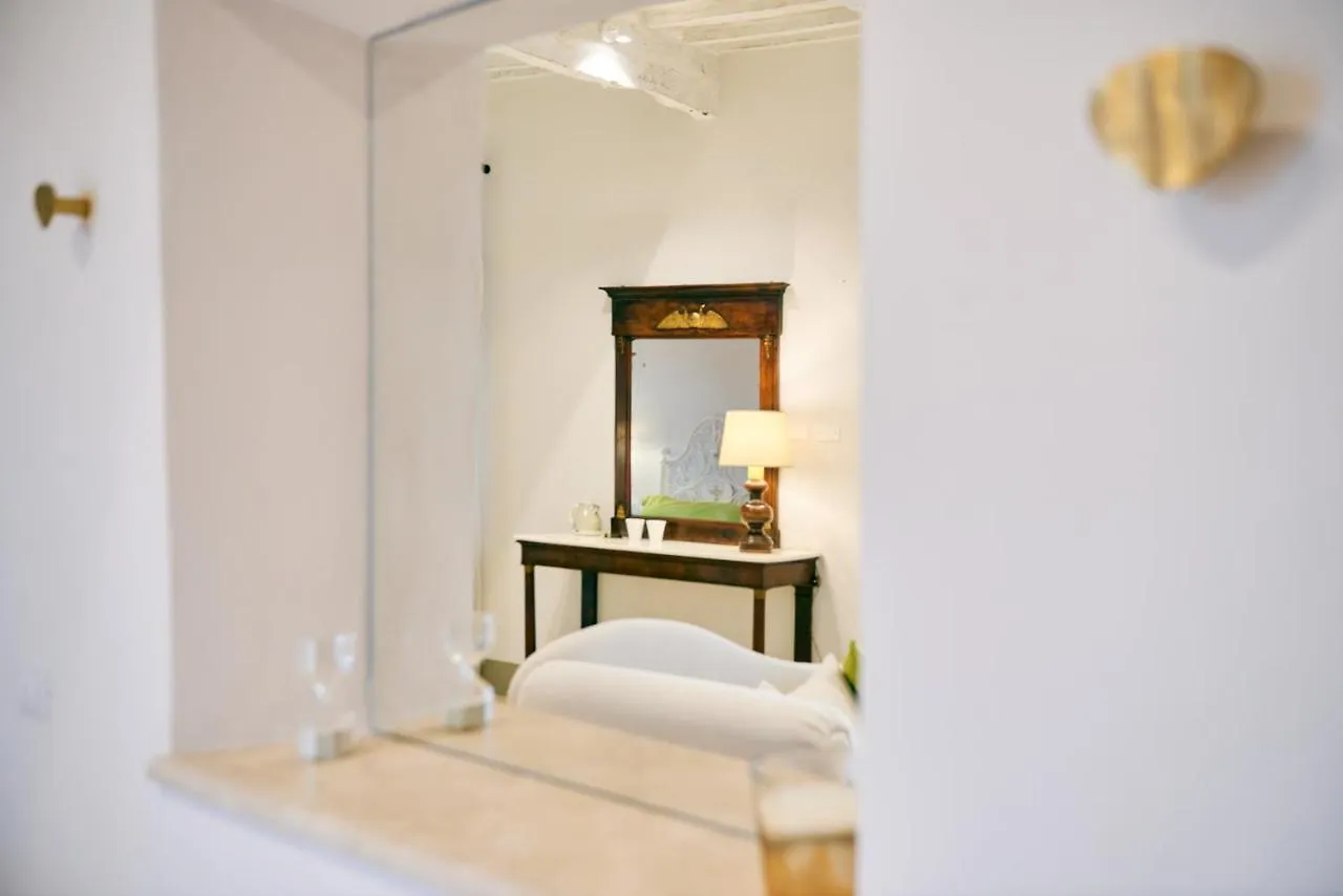 Palazzo Pio III - Residenza D'Epoca Bed & Breakfast Sarteano
