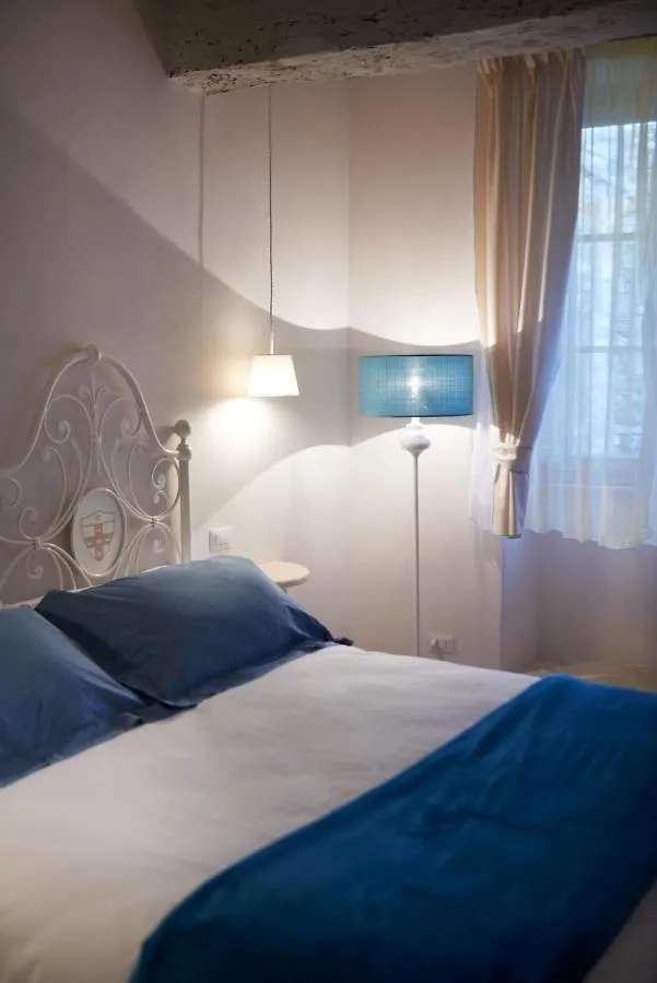 Palazzo Pio III - Residenza D'Epoca Bed & Breakfast Sarteano
