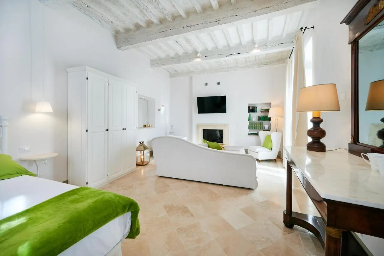 Palazzo Pio III - Residenza D'Epoca Bed & Breakfast Sarteano 0*,