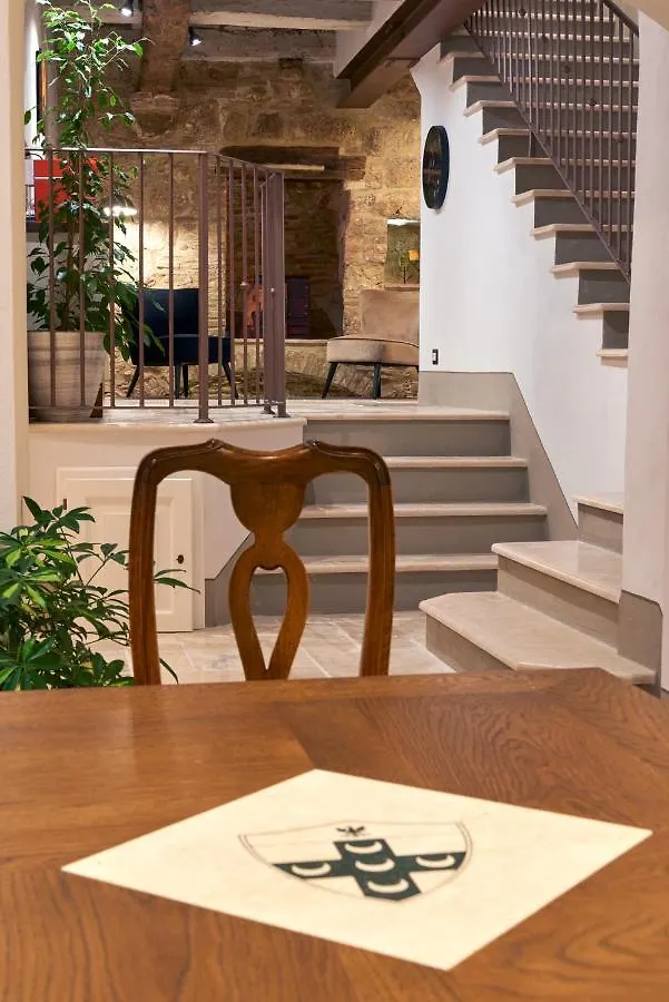 Palazzo Pio III - Residenza D'Epoca Bed & Breakfast Sarteano